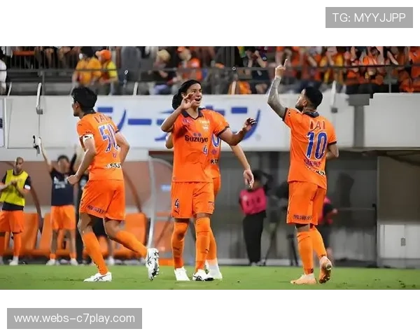 长崎成功丸核心德克里希亚诺重伤退赛 预计明夏强势回归