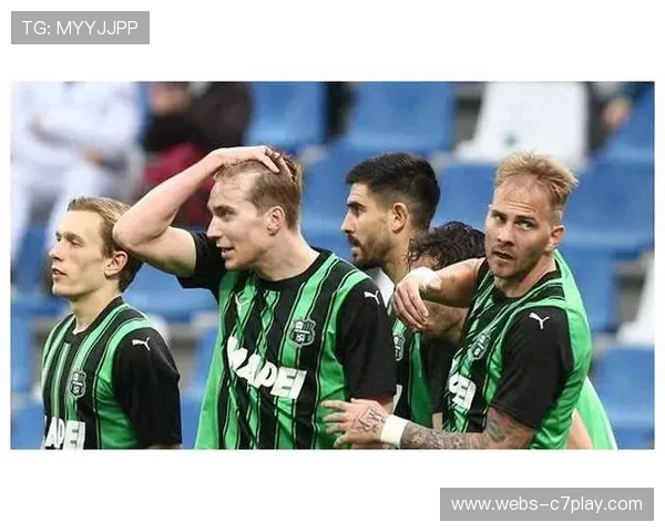 萨索洛迎战换帅后的垫底热那亚，力争拿下关键三分